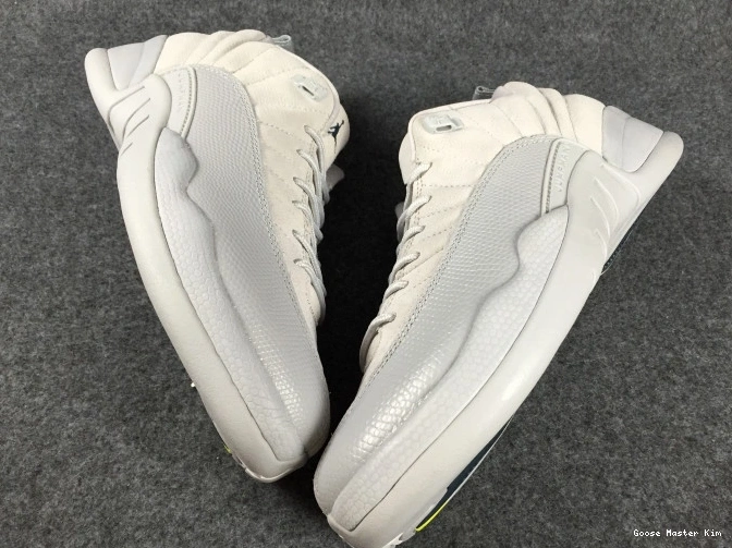 Grey 308317-002 Low Jordan Air 12 Suede 0604